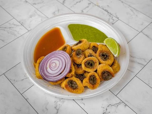 Cut Mirchi..